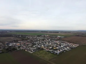 2nisdrone prise de vue aérienne village de seine et marne-9, Pilote de drone qualifié et certifié basé en Ile de France