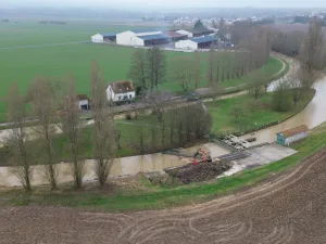 2nisdrone prises de vues aériennes seine et marne canal de l Ourcq écluse, Droniste qualifié et certifié en Ile de France