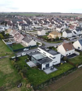 2nisdrone prise de vue aérienne village et quartier pavillonnaire-5, Droniste qualifié et certifié en Ile de France