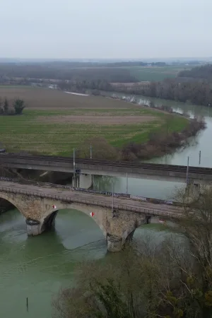 2nisdrone prise de vue aérienne de ponts sur la marne-1, Droniste qualifié et certifié en Ile de France
