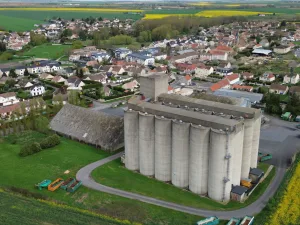 2nisdrone prise de vue aérienne industries et silos-1, Droniste qualifié et certifié en Ile de France