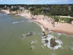 2nisdrone prise de vue aérienne de plage et récifs-4, Droniste qualifié et certifié en Ile de France