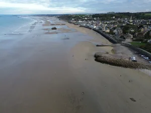 2nisdrone prise de vue aérienne de plage-1, Droniste qualifié et certifié en Ile de France