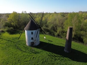 2nisdrone.fr - Denis pilote Droniste qualifié et certifié en Ile de France - vue aérienne Moulin 3 ancien,